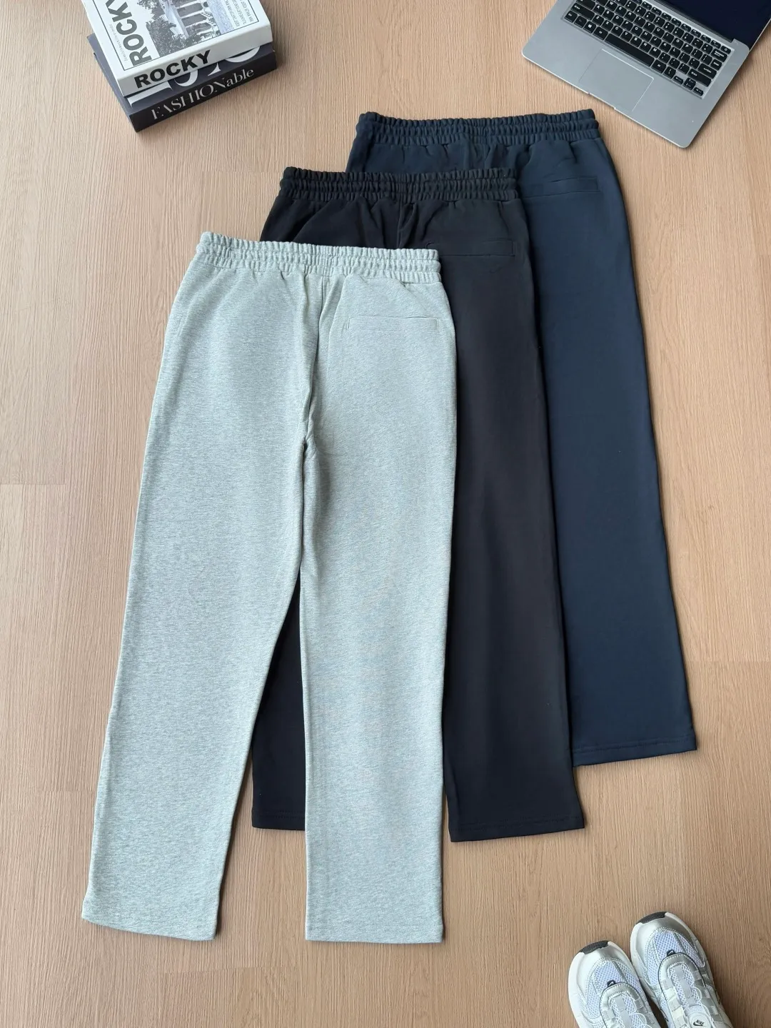 2026 Summer In Stock New Arrival is on the market in large quantities🎆👏👏 LACOSTE 360g terry tripe flat sweatpants Style number: LA-6306 Color: Black Royal Blue Gray Size: M L XL XXL